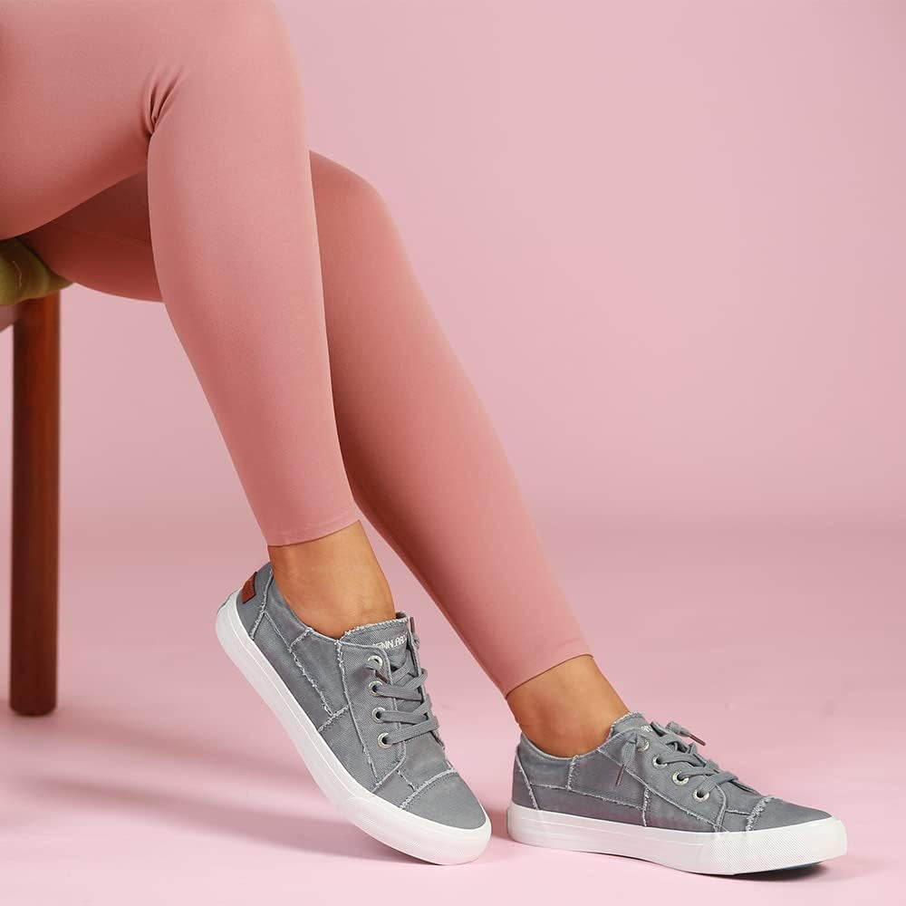 Slip on Canvas Shoes for Women Low Top Fashion Sneakers Comfortable Walking Flats