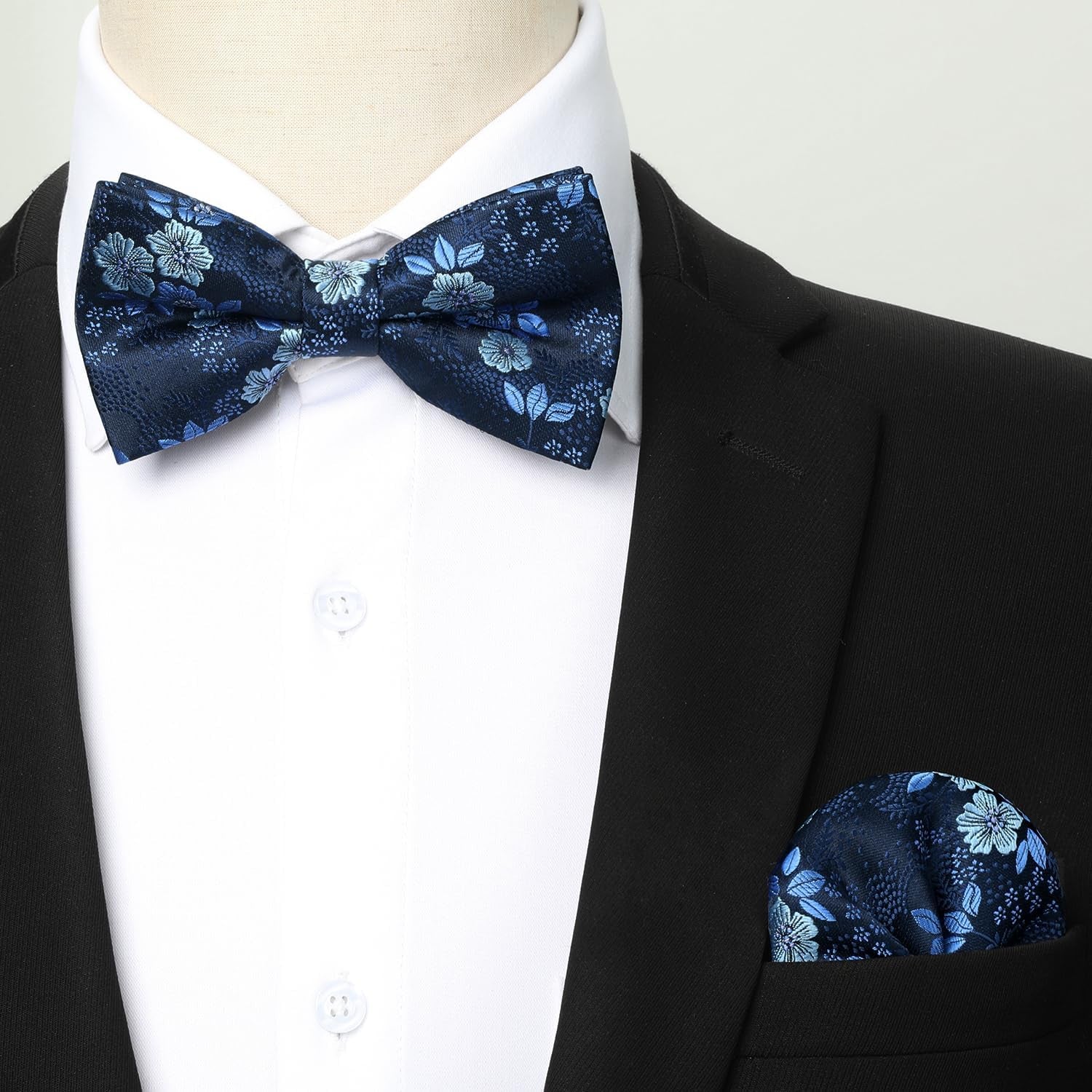 Professional Title: "Men's Pre-Tied Paisley Bow Tie and Pocket Square Set for Wedding Party"